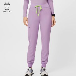 Figs: High waisted Zamora Joggers